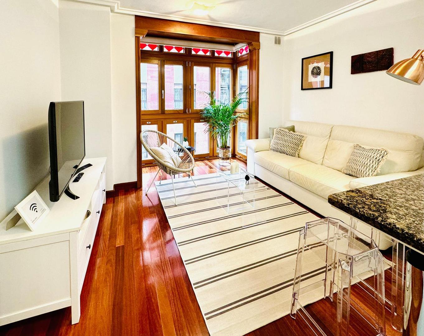 Apartamento "Balcon Del Parchis" A 200 Metros De La Playa Gijón Exterior foto